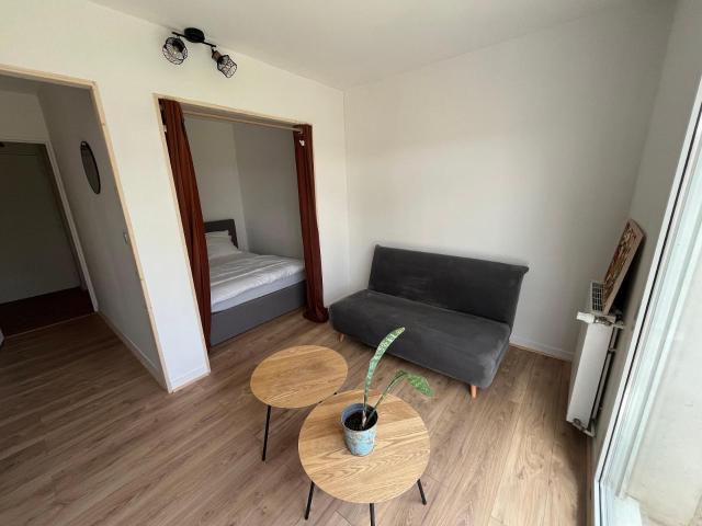 Location Appartement 1 pièce 32m² NANTES 44300