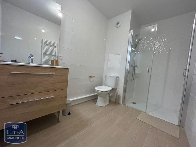 Location Appartement 1 pièce 32m² NOISY LE GRAND 93160
