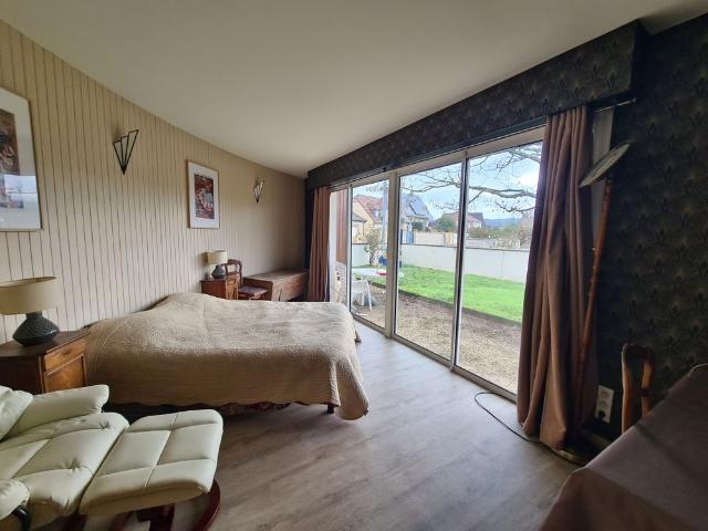 Location Appartement 1 pièce 32m² ST PANTALEON DE LARCHE 19600