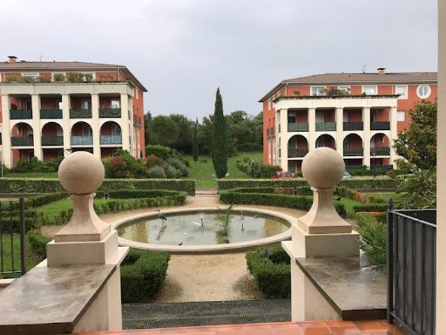 Location Appartement 1 pièce 33 m2 Aix en Provence