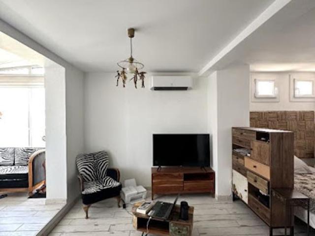 Location Appartement 1 pièce 33 m2 La Seyne sur Mer