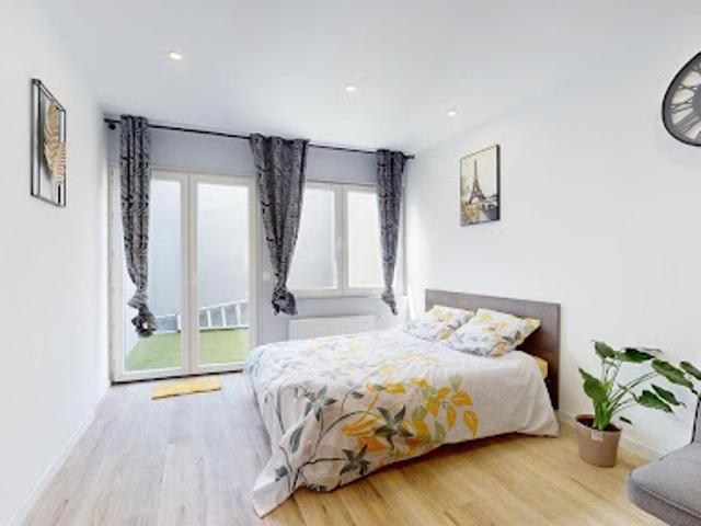 Location Appartement 1 pièce 33 m2 Lille