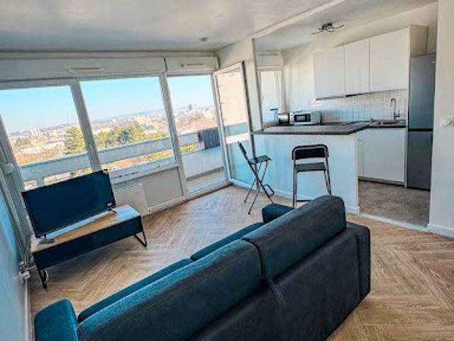 Location Appartement 1 pièce 33 m2 Reims