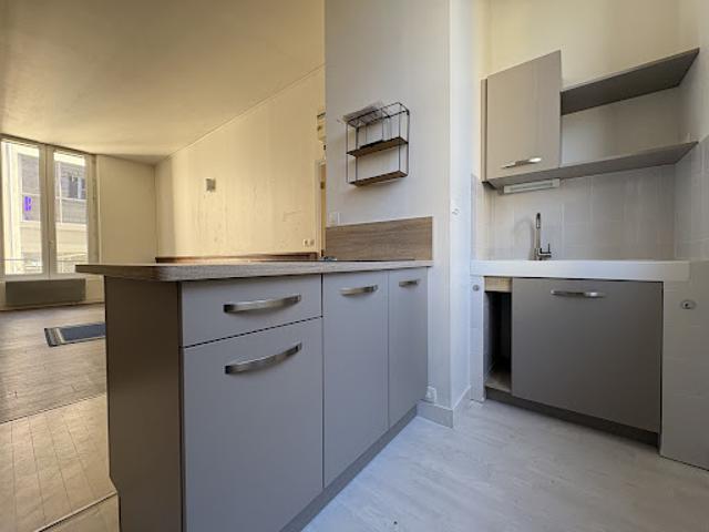 Location Appartement 1 pièce 33 m2 Saumur