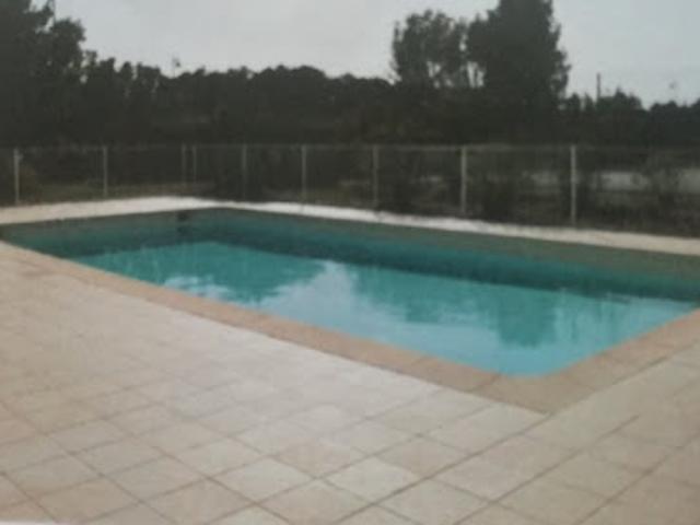 Location Appartement 1 pièce 33 m2 Trets