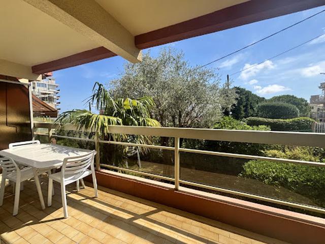Location Appartement 1 pièce 33.01 m2 Nice