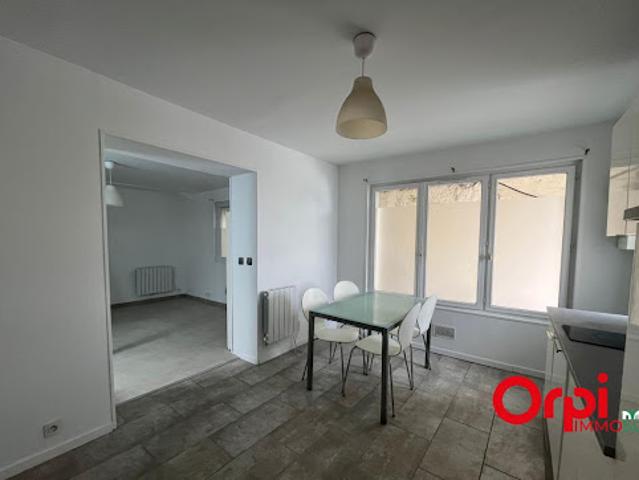 Location Appartement 1 pièce 33.01 m2 Amiens
