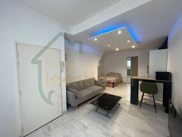 Location Appartement 1 pièce 33.64 m2 Saint Quentin