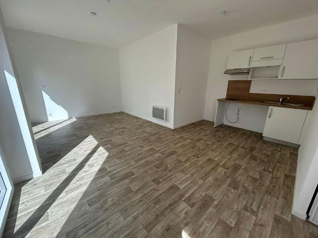 Location appartement 1 pièce, 33.78m², Nantes