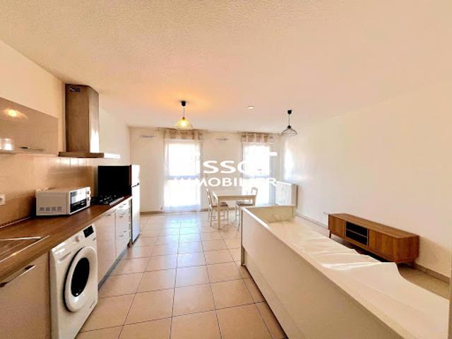 Location Appartement 1 pièce 33.81 m2 Nimes