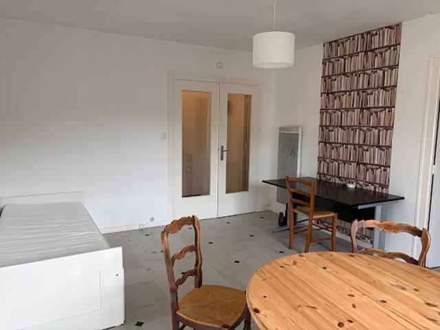 Location Appartement 1 pièce 33.92 m2 Angers