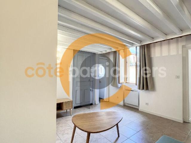 Location Appartement 1 pièce 33m²