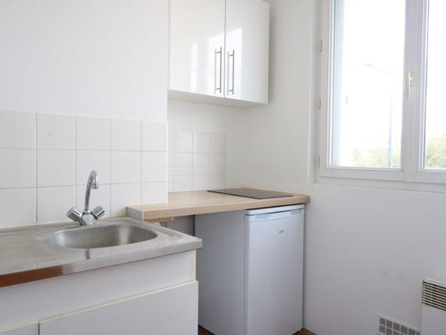 Location Appartement 1 pièce 33m²