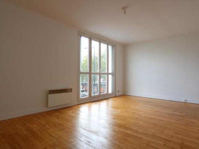 Location Appartement 1 pièce 33m²