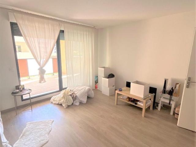 Location Appartement 1 pièce 33m² AIX EN PROVENCE 13100