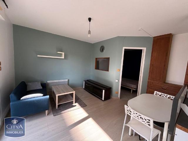 Location Appartement 1 pièce 33m² CHATEAUROUX 36000