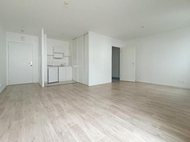 Location Appartement 1 pièce 33m² COUERON 44220