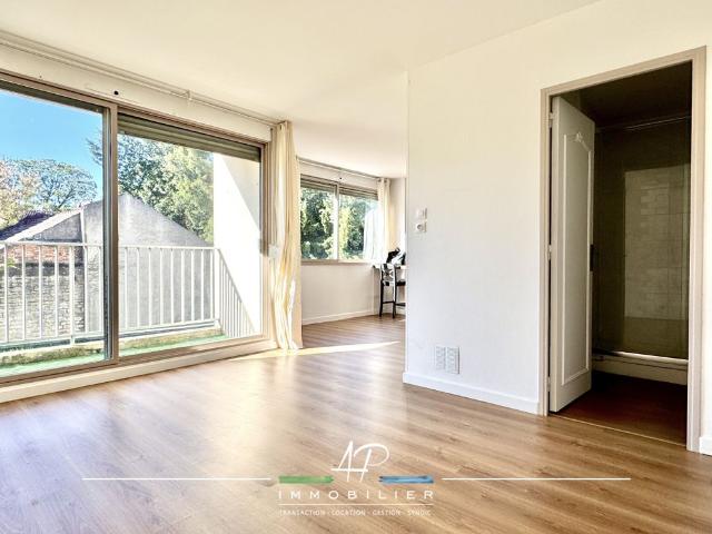 Location Appartement 1 pièce 33m² DIJON 21000