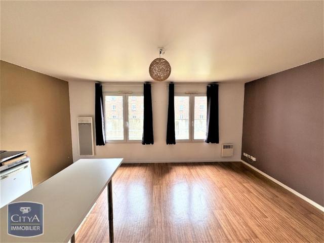 Location Appartement 1 pièce 33m² LILLE 59000