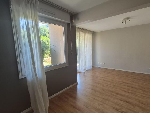 Location Appartement 1 pièce 33m² LILLE 59000