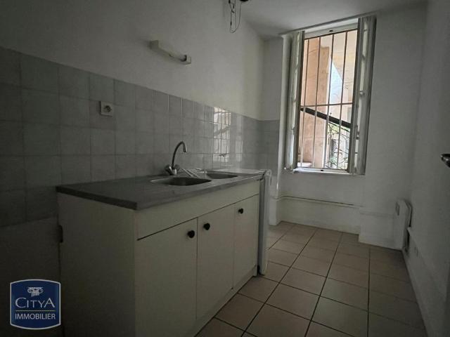 Location Appartement 1 pièce 33m² MACON 71000