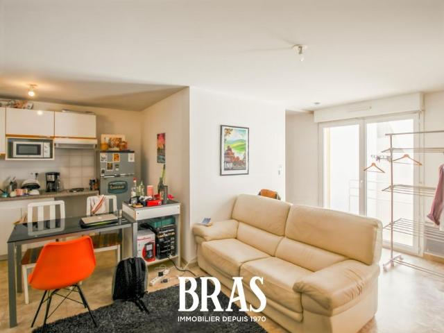 Location Appartement 1 pièce 33m² NANTES 44000