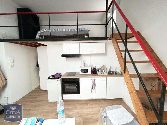 Location Appartement 1 pièce 33m² QUIEVRECHAIN 59920