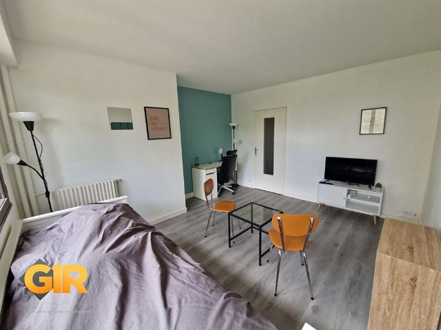Location Appartement 1 pièce 33m² RENNES 35000