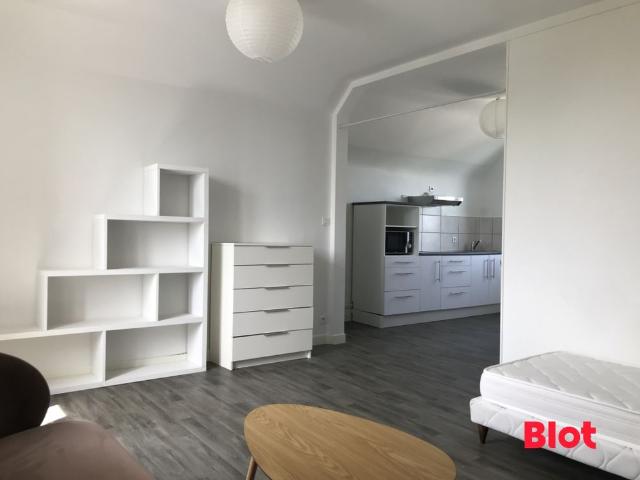Location Appartement 1 pièce 33m² RENNES 35000
