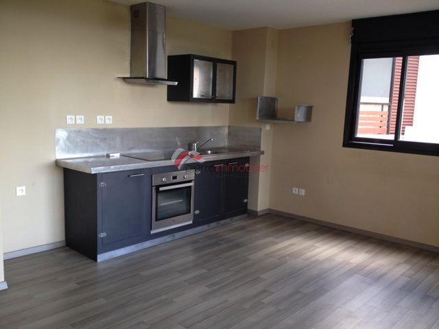 Location Appartement 1 pièce 33m² STE CLOTILDE 97490