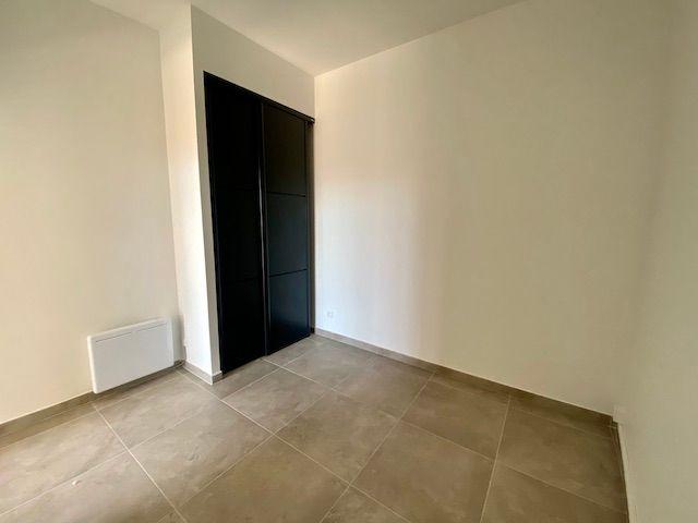 Location Appartement 1 pièce 44m²