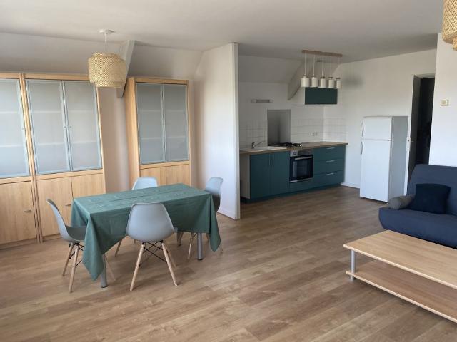 Location Appartement 1 pièce 44m² BOURGES 18000