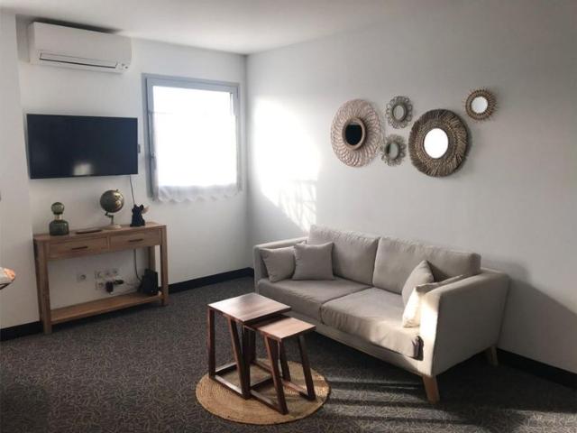 Location Appartement 1 pièce 44m² COGNAC 16100