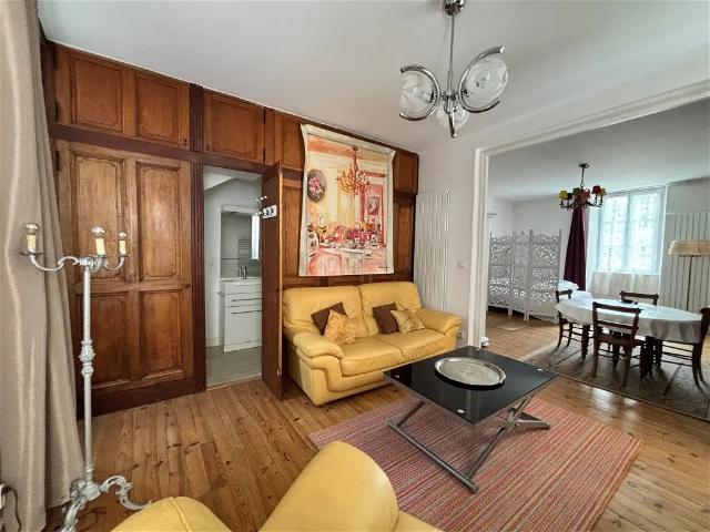 Location appartement 1 pièce 45m² à Dax 40100
