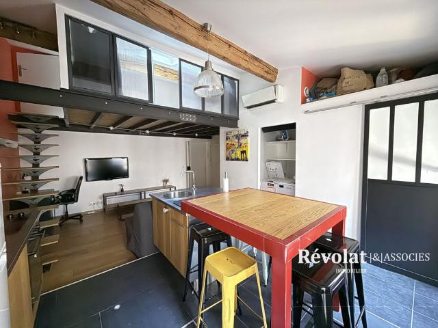 Location Appartement 1 pièce 45m² BORDEAUX 33000