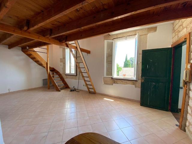 Location Appartement 1 pièce 45m² MONTPELLIER 34090