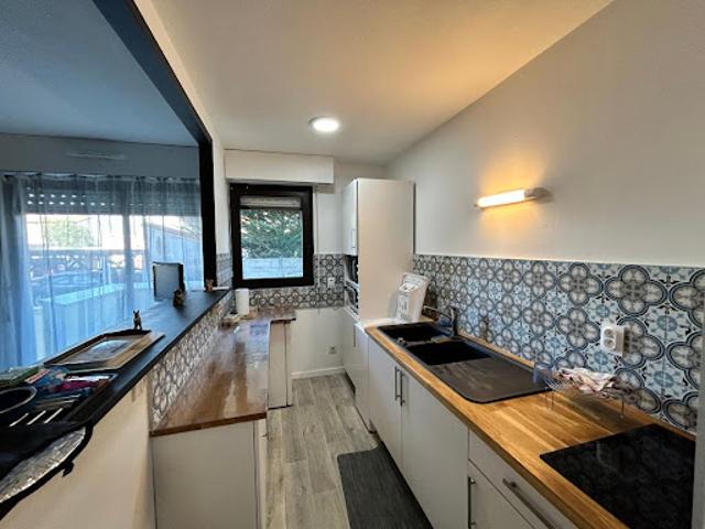 Location Appartement 1 pièce 46.76 m2 Talence
