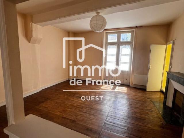 Location Appartement 1 pièce 47m²
