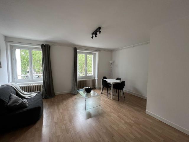 Location Appartement 1 pièce 48m² ORLEANS 45000