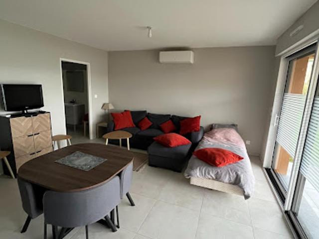 Location Appartement 1 pièce 40 m2 Oye Plage