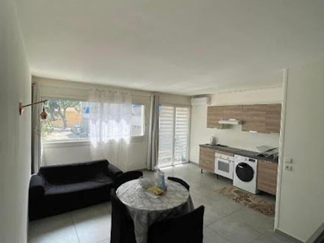 Location Appartement 1 pièce 40 m2 Avignon