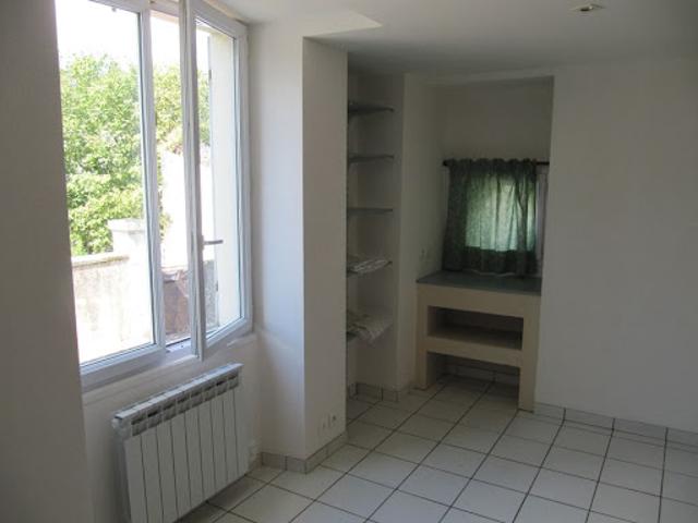 Location Appartement 1 pièce 40 m2 Buxerolles