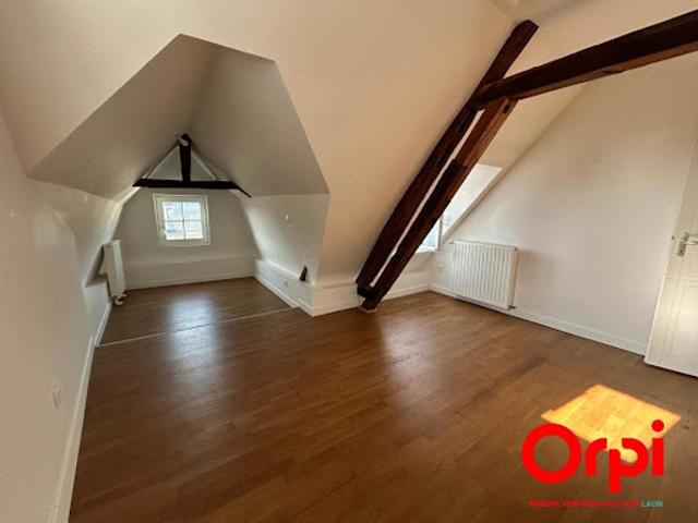 Location Appartement 1 pièce 40 m2 Laon