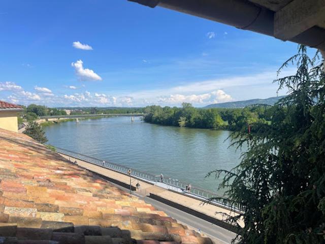 Location Appartement 1 pièce 40 m2 Trévoux