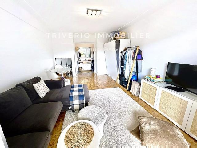 Location Appartement 1 pièce 40m² CANNES 06400