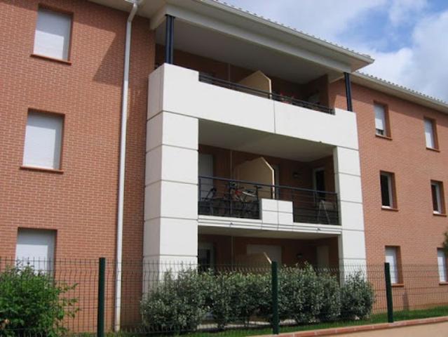 Location Triplex 1 pièce 42 m2 Albi