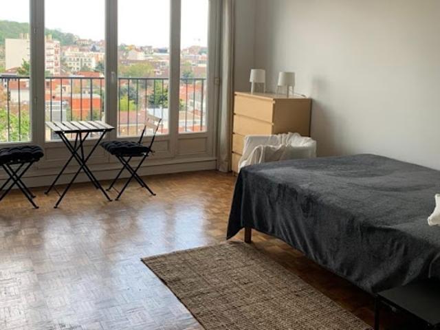 Location Appartement 1 pièce 42.8 m2 Montreuil