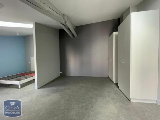 Location Appartement 1 pièce 43m² CLERMONT FERRAND 63000