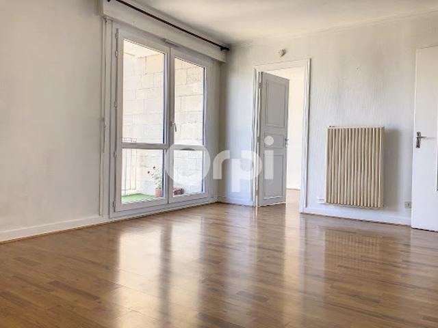 Location Appartement 1 pièce 51 m2 Orleans