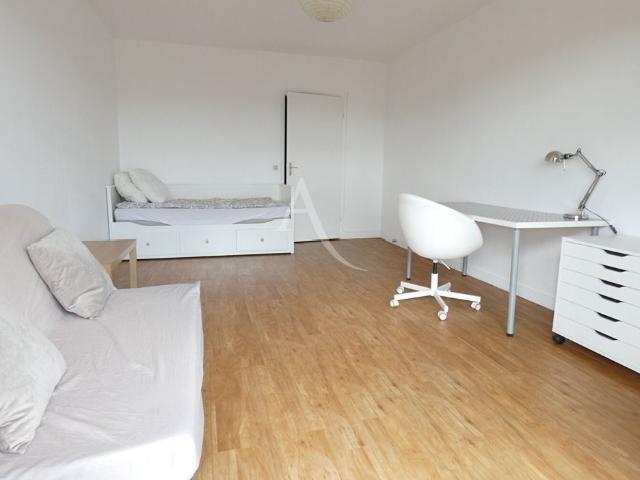 Location Appartement 1 pièce 51m²